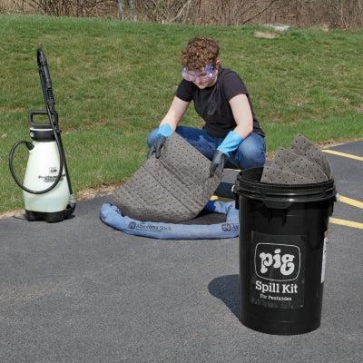 herbicide spill kit PIG® Pesticide Spill Kit in Bucket