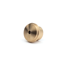 Load image into Gallery viewer, Clemco 01971 Plug &amp; Spindle Guide, 1" Outlet