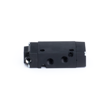 Load image into Gallery viewer, Clemco 12203 Air 4-way Valve
