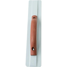 Load image into Gallery viewer, Marshalltown 135DC 18 X 3 1/8 Magnesium Float - DuraCork Handle (6/Pack)