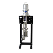 Load image into Gallery viewer, Graco 17K660 4-Ball Lower, Open Wet Cup, 750 cc, Carbon Steel, NPT Connection