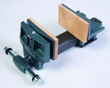 Load image into Gallery viewer, Wilton — 78A Pivot Jaw Woodworkers Vise - Rapid Acting