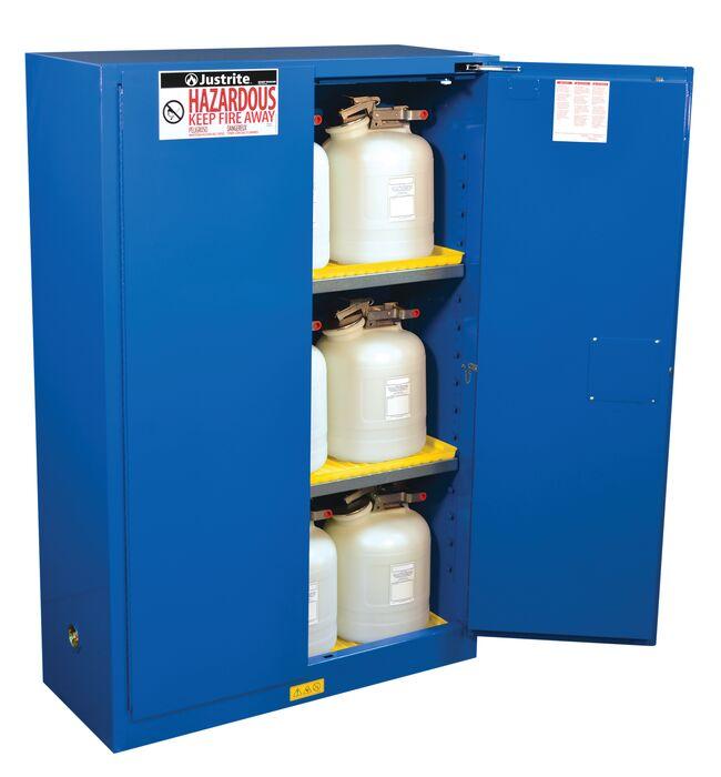 Justrite™ Sure-Grip® EX Hazardous Material Safety Cab., 45 Gal., 2 shelves, 2 s/c doors, Royal Blue