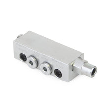 Load image into Gallery viewer, Graco Trabon® MSP Modular Divider Valve with Right Cycle Pin - MSP-40S - 1.31 cm³ (0.080 in.³)