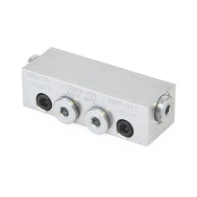 Load image into Gallery viewer, Graco Trabon® MSP Stainless Steel Modular Divider Valve - MSP-35S-SS - 1.15 cm³ (0.070 in³)