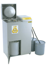 Load image into Gallery viewer, Uni-ram BC30N Continuous Solvent Recycler - 30L Tank, 240V 3kW, Stainless Wet Parts