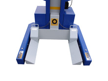 Load image into Gallery viewer, Tuxedo Lifts MSC-13K-B-226 Mobile Single Column Lifts