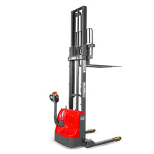 Load image into Gallery viewer, MechMaxx 2640lbs Electric Straddle Stacker, 118" Lift, Adjustable Legs &amp; Forks, F26-118SLA