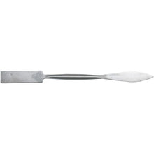 Load image into Gallery viewer, Marshalltown LS087 5/8" Leaf &amp; Square Ornamental Tool (72/Pack)