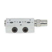 Load image into Gallery viewer, Graco Trabon® MJ Series-Flo Divider Valve with Right Hand Cycle Pin - MJ-15S - 0.49 cm³³ (0.030 in.)