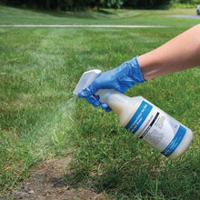 Load image into Gallery viewer, Oil Remediator for Soil, Grass and Water, Remediator, 32 oz. Spray Bottle