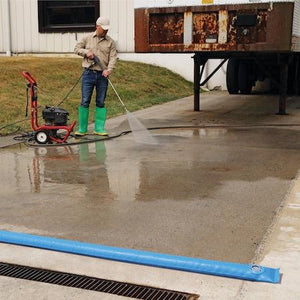 Reusable Water-Filled Barrier, Ideal For Washdowns, Temporary Water Diversion, 3in W x 25' L