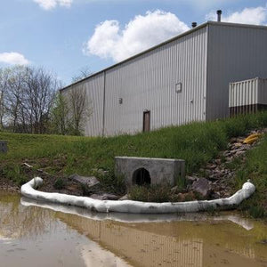 PIG® Oil-Only Absorbent Boom