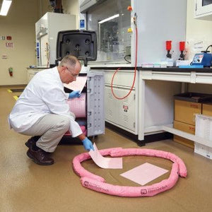 PIG® HazMat Quick-Response Spill Cart