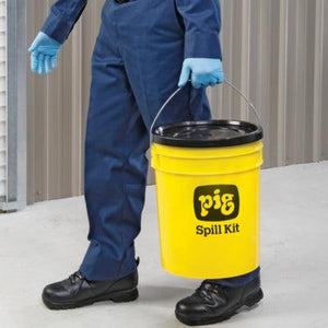 PIG® Oil-Only Spill Kit in 5-Gallon High-Visibility Economy Container