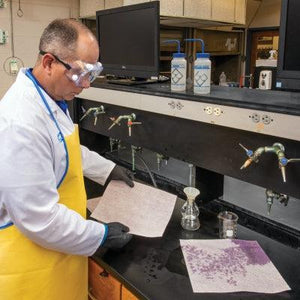 PIG® Acid Neutralizing Absorbent Mat Pad
