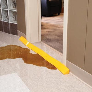 PIG® DoorBlocker Dike
