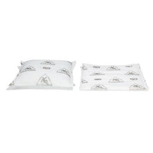 Load image into Gallery viewer, PIG® Absorb-&amp;-Lock™ Water Absorbent Pad with Waterproof Backing