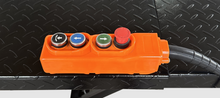 Load image into Gallery viewer, Tuxedo Lifts U-2200IEH-XR-BLK Electric / Hydraulic UTV Lift Bench