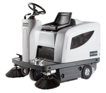 Load image into Gallery viewer, Advance 56100785 Terra® 4300B Four 310 Ah wet batteries and onboard charger, Scrubber