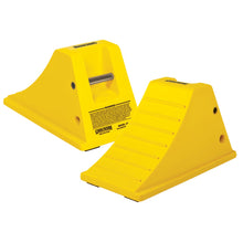 Load image into Gallery viewer, All-Terrain Heavy-Duty Wheel Chock with Rubber Pad, 75 Ton Capacity, 36-46 in. Tires — image 4 of 7