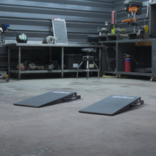 Load image into Gallery viewer, APEX 36-inch Lightweight Foam Trailer Ramp Kit - Set of 2 (5174138)