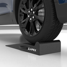Load image into Gallery viewer, APEX 36-inch Lightweight Foam Garage Ramp Kit - Set of 2 (5174139)