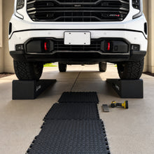 Load image into Gallery viewer, APEX 60-inch Lightweight Foam Garage Ramp Kit - Set of 2 (5174158)