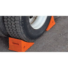 Load image into Gallery viewer, General-Purpose Utility Wheel Chocks, Roped Pair, 70,000 lbs Load Capacity, 32-46 in. Tire — image 4 of 4