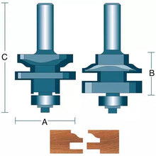 Load image into Gallery viewer, Roman Carbide DC1395 - 2 pc. Roman Ogee Stile &amp; Rail Set