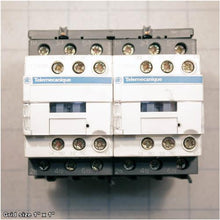Load image into Gallery viewer, CONTACTOR TE LC1-096 W/LOCK 220V