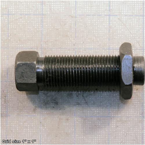 JACKING STUDS W/NUTS