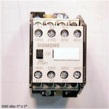 Load image into Gallery viewer, CONTACTOR SIEMENS 3TB41 22E 110V V1