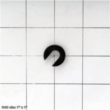 Load image into Gallery viewer, SHAFT RETAINING CLIP