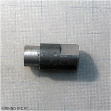 Load image into Gallery viewer, ADJUSTABLE SHOULDER STUD
