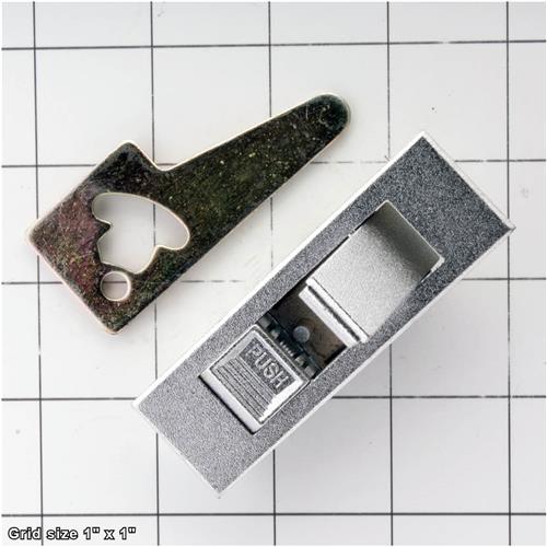 DOOR LATCH