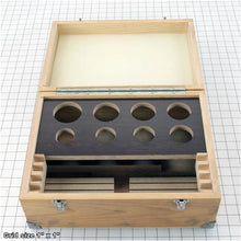 Load image into Gallery viewer, WOODEN CASE