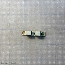 Load image into Gallery viewer, DOOR LATCH FEMALE