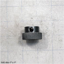 Load image into Gallery viewer, KNURLED KNOB