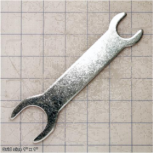 WRENCH 32 X 22