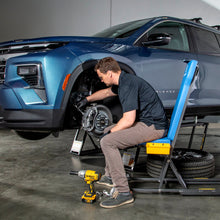 Load image into Gallery viewer, QuickJack 6000TL Portable Car Lift - 6,000-lbs. Capacity (5175626)