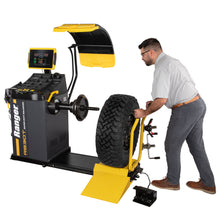 Load image into Gallery viewer, Ranger RB30T Heavy-Duty Truck and Passenger Car Wheel Balancer (5140179)