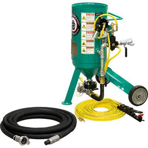 Pirate Brand 121-0510-B Pneumatic Pressure Release System 150 PSI 0.5 CU.FT. Portable Abrasive Blast Pot / Sandblasting Machine