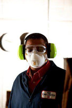 Load image into Gallery viewer, 3M™ 8511 N95 Particulate Respirator - 10/BX (1587251839011)