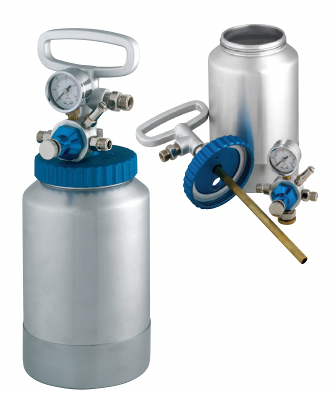 IWATA 6003B 2-Quart Pressure Pot w/ Fluid Regulator