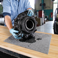 Load image into Gallery viewer, PIG® Absorbent Mat Pad in Dispenser Box