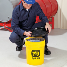 Load image into Gallery viewer, PIG® Spill Kit in 5-Gallon High-Visibility Economy Container