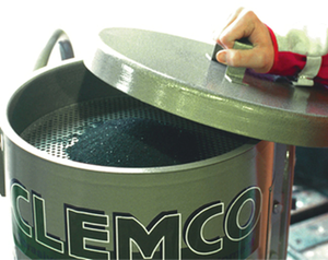 Clemco - 16" Diameter Blast Pot Steel Cover