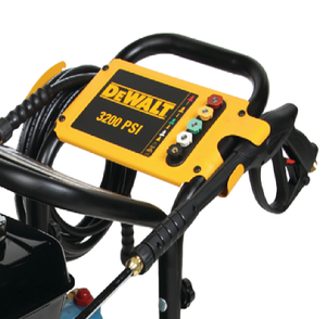 Dewalt Commercial  3200 PSI @ 2.8 GPM  CAT Pump Direct Drive Cold Water Gas Pressure Washer